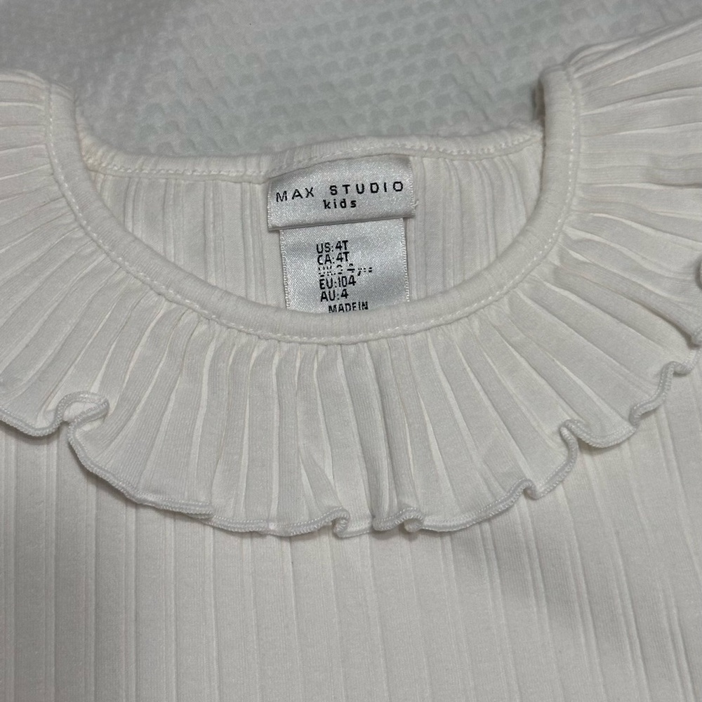 Max Studio Cream Ruffled Blouse - Picture 2 of 4